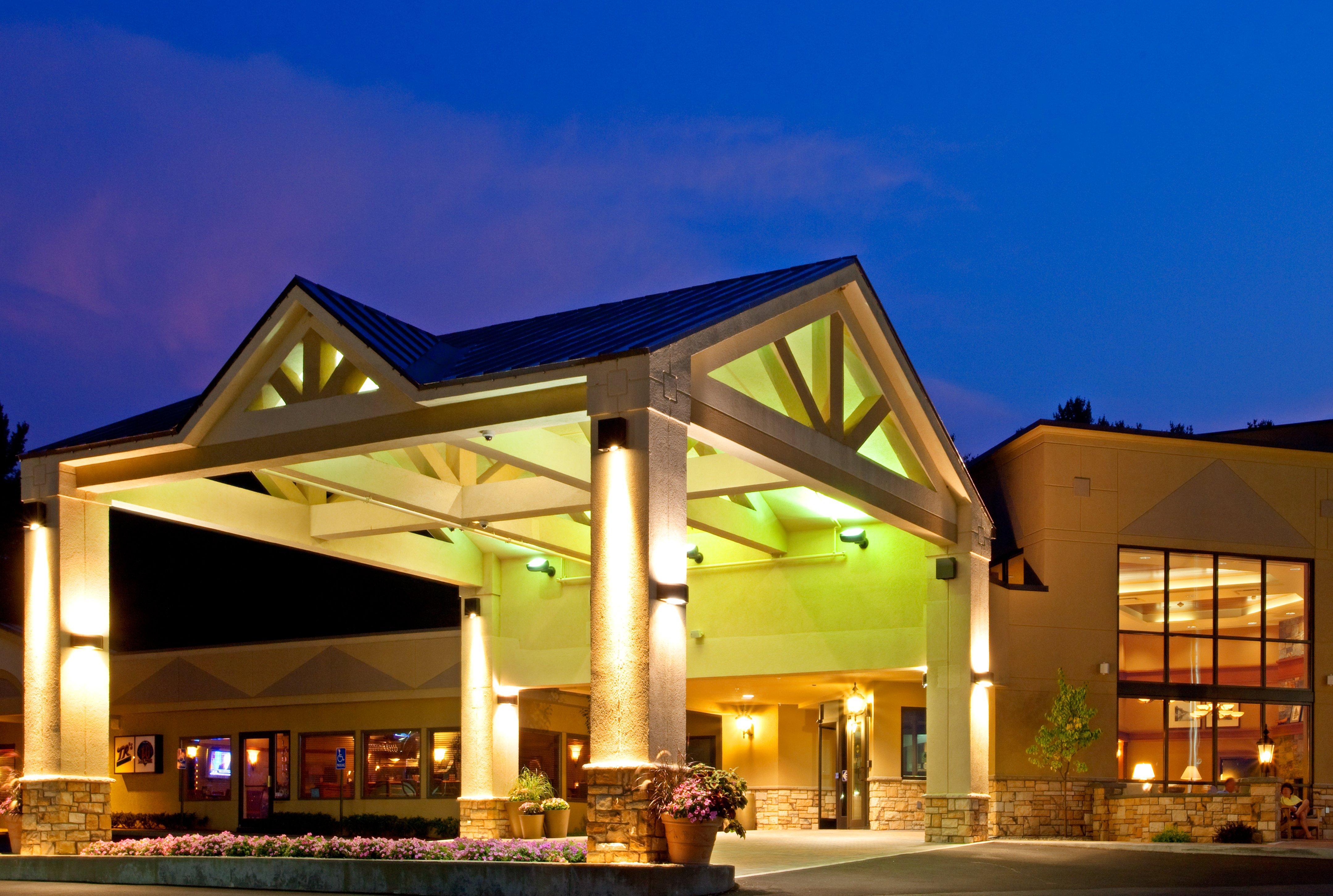 Holiday Inn Resort Lake George By Ihg Buitenkant foto